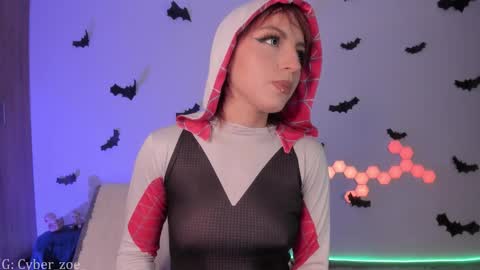  cyber zoe   online show from November 6, 2025, 5:25 pm