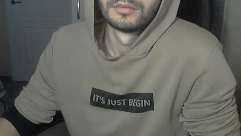 Snapshot of d_____________k chatting on November 19, 2025, 6:13 am Dolce online show from November 19, 2025, 6:13 am