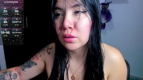 Snapshot of daahanna_ chatting on December 24, 2024, 12:22 pm Ailyn  online show from December 24, 2024, 12:22 pm