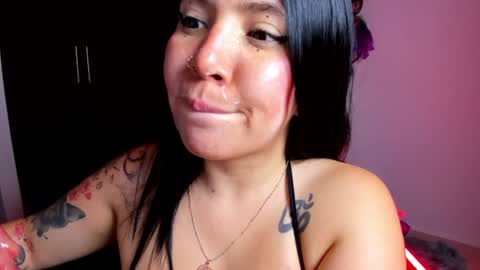 Snapshot of daahanna_ chatting on January 23, 2025, 3:26 am Ailyn  online show from January 23, 2025, 3:26 am