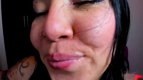 Snapshot of daahanna_ chatting on January 26, 2025, 8:45 pm Ailyn  online show from January 26, 2025, 8:45 pm