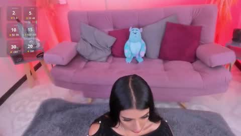 Snapshot of daaniela_moon chatting on October 18, 2025, 12:06 pm Daniela online show from October 18, 2025, 12:06 pm