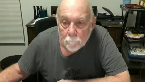 dack47 online show from February 18, 2025, 6:37 am