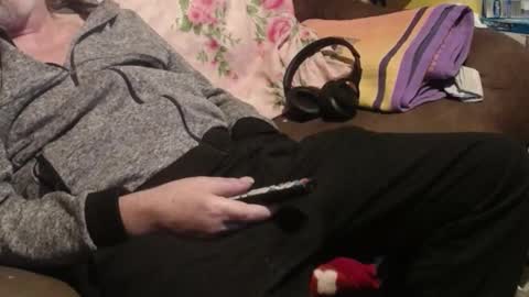 Snapshot of dad1956 chatting on January 14, 2025, 8:37 pm Helmut online show from January 14, 2025, 8:37 pm