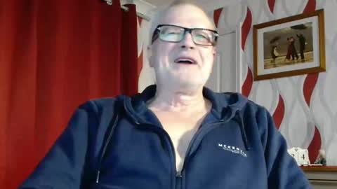 Brian ... online show from February 24, 2025, 9:09 pm