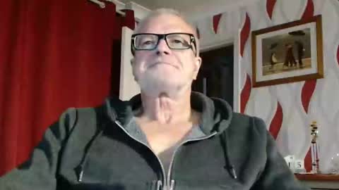 Brian ... online show from September 15, 2025, 7:58 pm