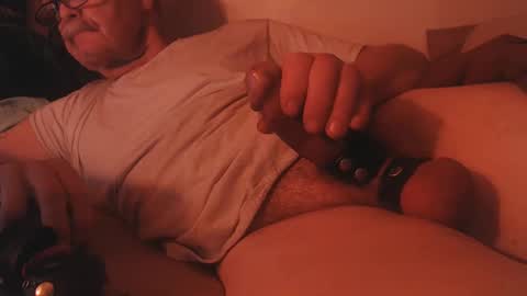 Snapshot of daddiesmonstercock chatting on March 9, 2025, 11:46 pm daddiesmonstercock online show from March 9, 2025, 11:46 pm