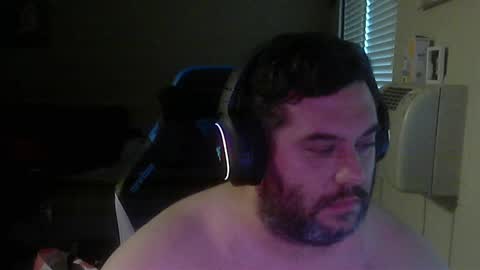 daddybody4u online show from October 15, 2025, 7:36 pm