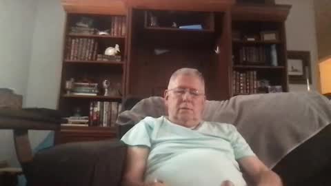 Snapshot of daddycok4 chatting on September 16, 2025, 1:34 pm DaddyCok4 online show from September 16, 2025, 1:34 pm