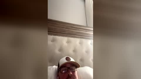 daddylong10inchinyou online show from December 20, 2025, 5:25 am