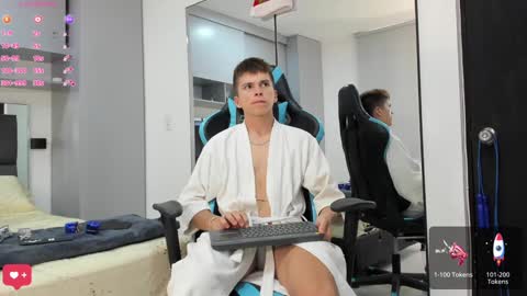 Snapshot of daddyrich4u chatting on December 3, 2024, 9:23 pm daddyrich4u online show from December 3, 2024, 9:23 pm