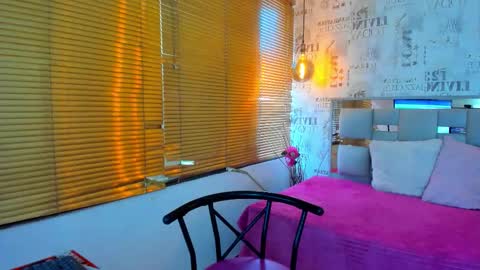 Snapshot of dafne_20 chatting on October 10, 2025, 8:30 pm dafne_20 online show from October 10, 2025, 8:30 pm