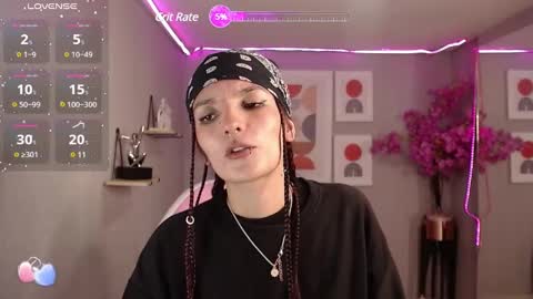 Snapshot of dafne_huges chatting on December 11, 2024, 7:57 pm dafne huges online show from December 11, 2024, 7:57 pm