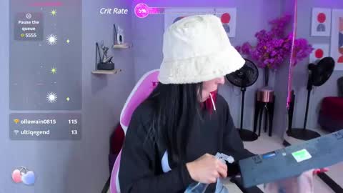 Snapshot of dafne_huges chatting on February 10, 2025, 7:28 pm dafne huges online show from February 10, 2025, 7:28 pm