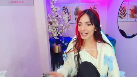 Snapshot of dafne_huges chatting on October 20, 2025, 7:47 pm dafne huges online show from October 20, 2025, 7:47 pm