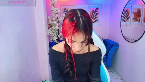 Snapshot of dafne_huges chatting on October 21, 2025, 7:47 pm dafne huges online show from October 21, 2025, 7:47 pm