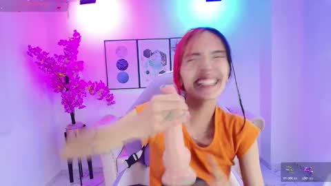 Snapshot of dafne_huges chatting on October 24, 2025, 8:38 pm dafne huges online show from October 24, 2025, 8:38 pm