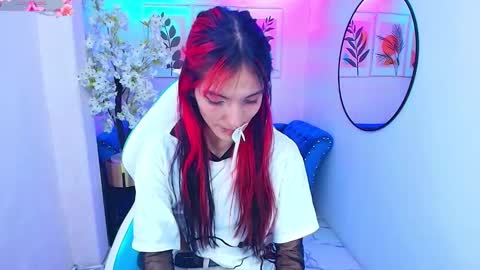 Snapshot of dafne_huges chatting on December 3, 2025, 7:34 pm dafne huges online show from December 3, 2025, 7:34 pm