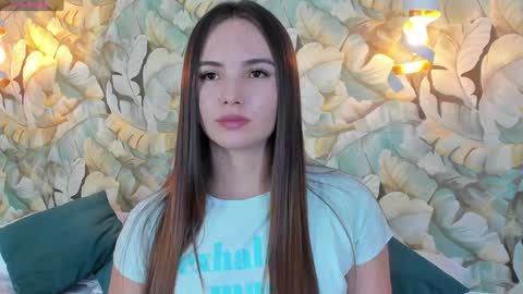 Snapshot of dafnevega chatting on January 3, 2025, 7:39 pm Dafne  online show from January 3, 2025, 7:39 pm