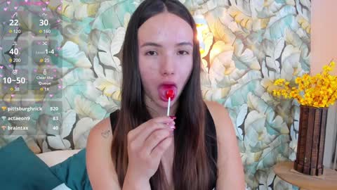 Snapshot of dafnevega chatting on February 1, 2025, 12:29 am Dafne  online show from February 1, 2025, 12:29 am