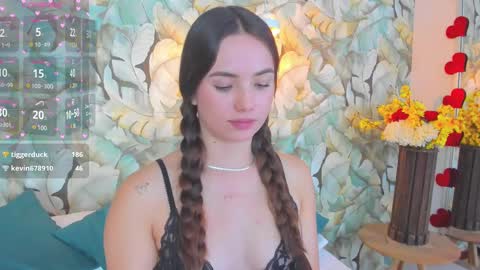 Snapshot of dafnevega chatting on March 5, 2025, 10:54 pm Dafne  online show from March 5, 2025, 10:54 pm