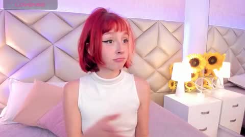 Dafnne online show from December 19, 2025, 4:41 am