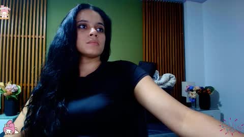  Dahiana  online show from February 19, 2025, 7:48 pm