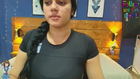  Dahiana  online show from September 27, 2025, 10:37 pm