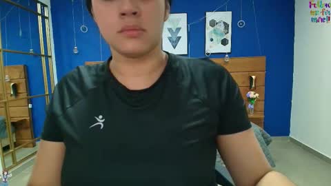  Dahiana  online show from December 5, 2025, 8:38 pm