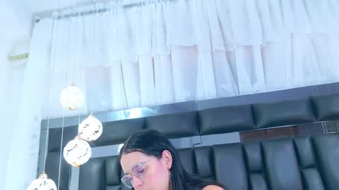 Snapshot of dahianamoss chatting on October 1, 2025, 11:27 am Dahiana online show from October 1, 2025, 11:27 am