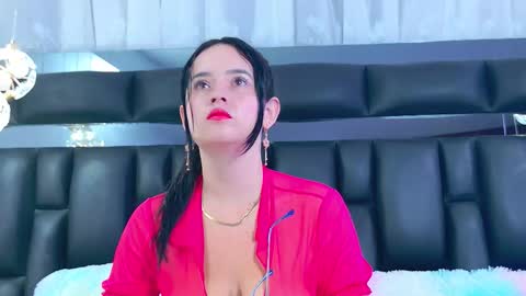 Snapshot of dahianamoss chatting on October 19, 2025, 11:44 am Dahiana online show from October 19, 2025, 11:44 am