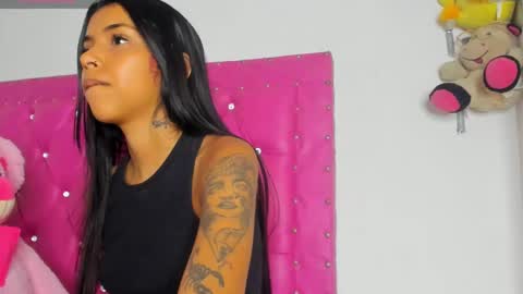    online show from December 13, 2024, 2:38 pm