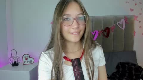 Snapshot of dahlia_rousse chatting on February 28, 2025, 11:45 pm Dahlia online show from February 28, 2025, 11:45 pm