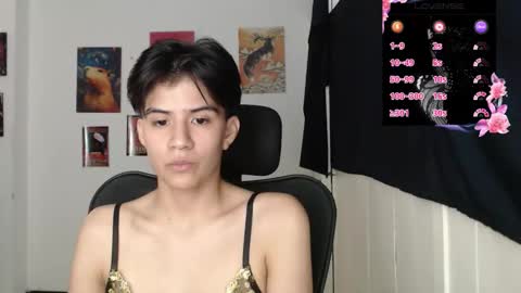 lorena online show from November 7, 2025, 8:53 pm