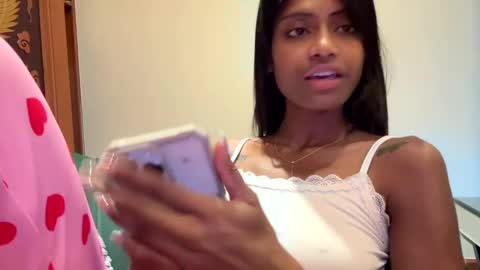 Snapshot of daily_dosessshhhh chatting on March 1, 2025, 11:17 am AnnaCeleste online show from March 1, 2025, 11:17 am