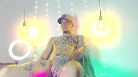 Snapshot of daimond_hope666 chatting on February 9, 2025, 6:33 am Daimond hope666 online show from February 9, 2025, 6:33 am