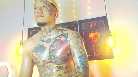 Snapshot of daimond_hope666 chatting on February 16, 2025, 5:04 am Daimond hope666 online show from February 16, 2025, 5:04 am