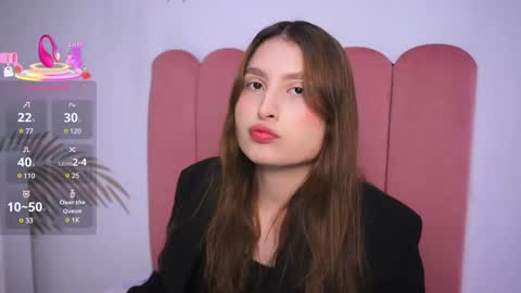 Lauren            online show from March 4, 2025, 12:22 pm