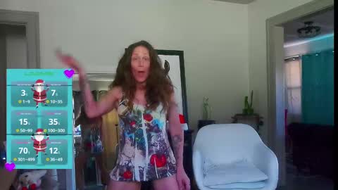 Snapshot of daisy_dove chatting on November 23, 2025, 5:24 pm Daisy online show from November 23, 2025, 5:24 pm