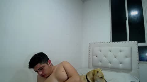 Snapshot of dakota_and_aron chatting on December 22, 2024, 11:41 pm Dakota and Aron online show from December 22, 2024, 11:41 pm