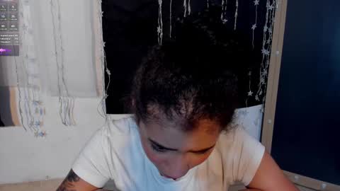 Snapshot of dakota_m01 chatting on March 8, 2025, 1:14 pm Dakota online show from March 8, 2025, 1:14 pm