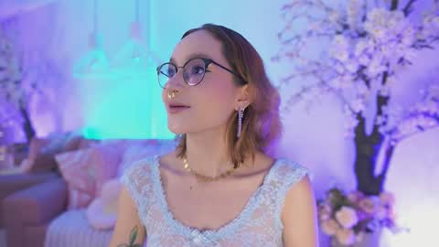 Dalahia Rush online show from December 17, 2025, 7:09 pm