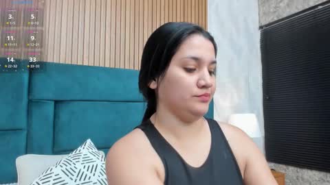Snapshot of dalia_alissa chatting on September 18, 2025, 12:29 pm Violeta online show from September 18, 2025, 12:29 pm