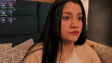 Snapshot of dalia_alissa chatting on October 3, 2025, 1:19 pm Violeta online show from October 3, 2025, 1:19 pm