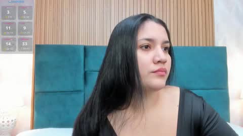 Snapshot of dalia_alissa chatting on October 8, 2025, 12:25 pm Violeta online show from October 8, 2025, 12:25 pm