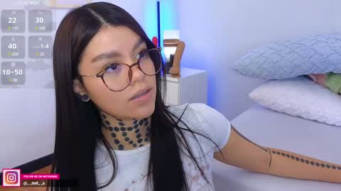 Snapshot of daliapunkt chatting on February 6, 2025, 10:32 pm Dalia online show from February 6, 2025, 10:32 pm