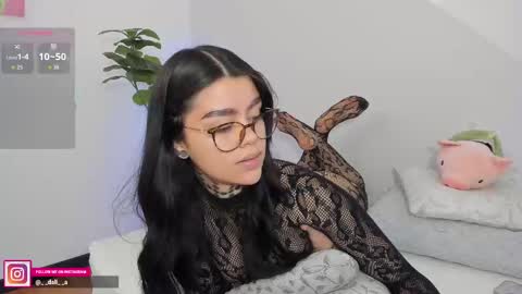 Snapshot of daliapunkt chatting on October 3, 2025, 9:34 pm Dalia online show from October 3, 2025, 9:34 pm