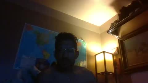 Snapshot of dallaspapi2000 chatting on December 25, 2024, 5:26 am alex online show from December 25, 2024, 5:26 am
