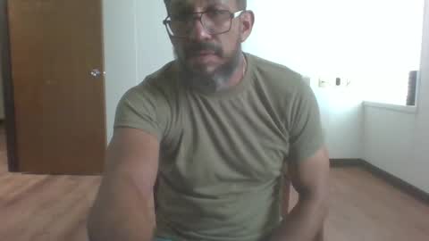Snapshot of dallaspapi2000 chatting on October 3, 2025, 2:25 pm alex online show from October 3, 2025, 2:25 pm