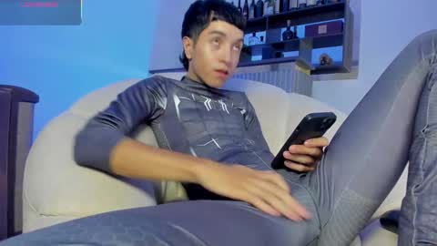 Snapshot of dallen_grant chatting on November 12, 2025, 8:30 pm Dallen Grant online show from November 12, 2025, 8:30 pm